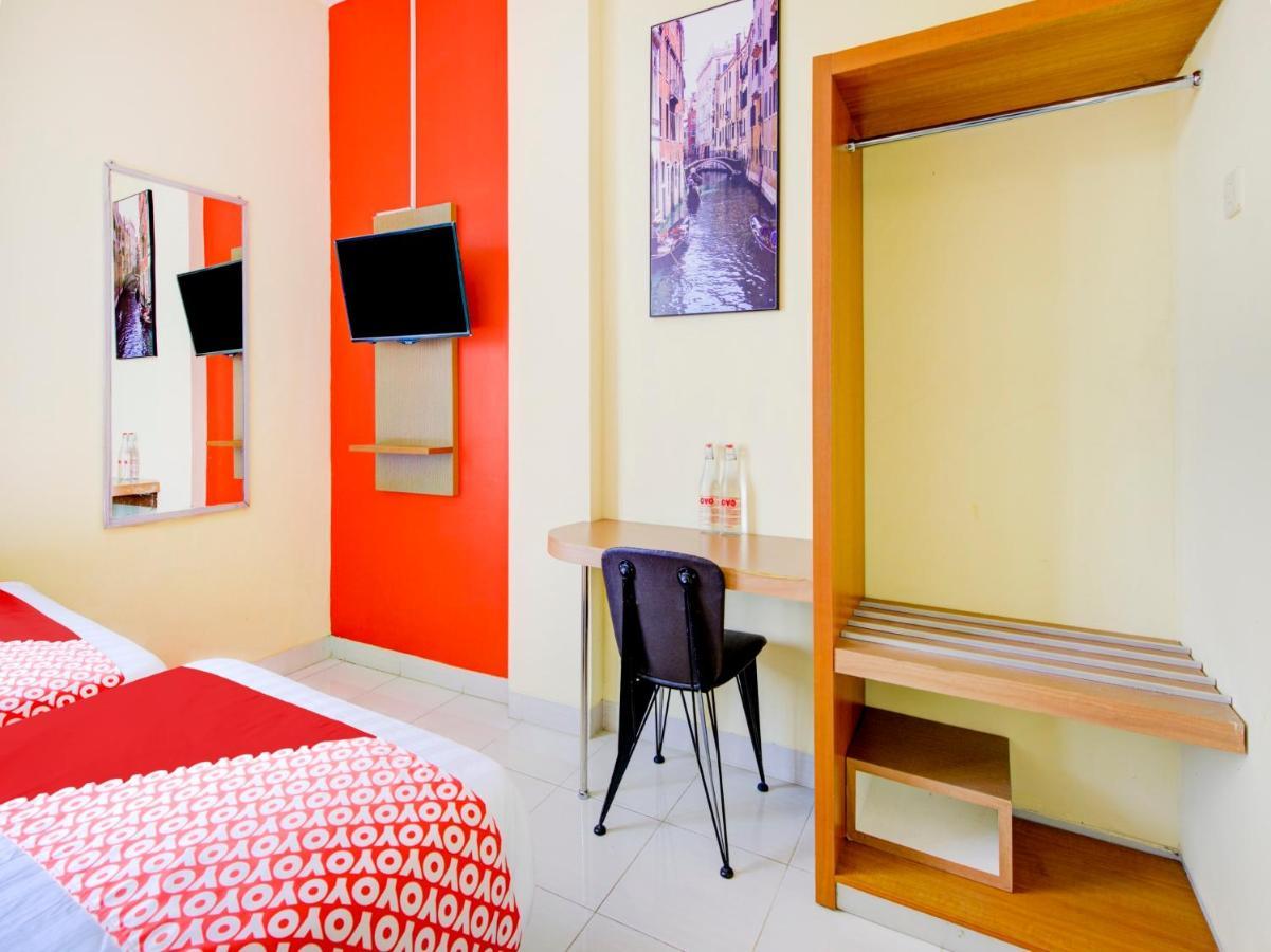 Oyo 3746 Double Tree Guesthouse بوروكيرتو المظهر الخارجي الصورة