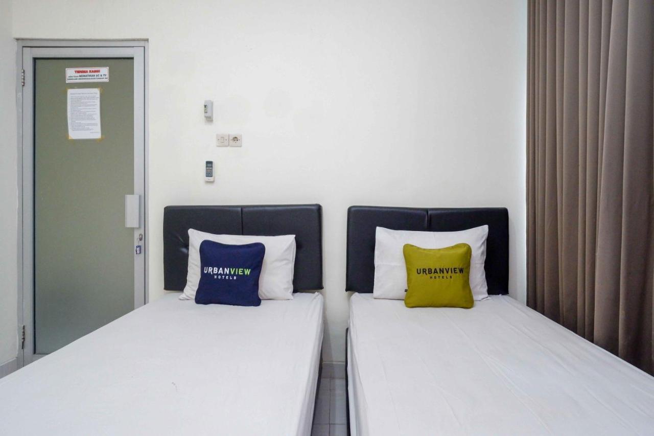 Oyo 3746 Double Tree Guesthouse بوروكيرتو المظهر الخارجي الصورة