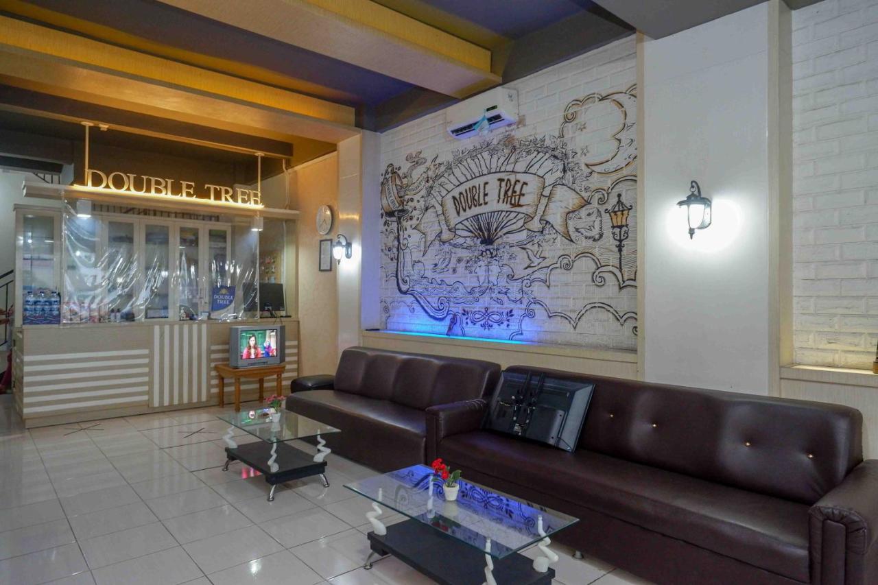 Oyo 3746 Double Tree Guesthouse بوروكيرتو المظهر الخارجي الصورة
