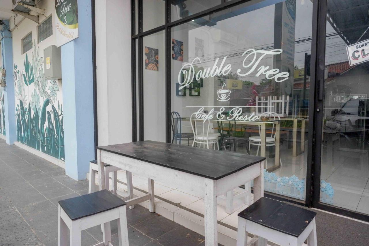 Oyo 3746 Double Tree Guesthouse بوروكيرتو المظهر الخارجي الصورة